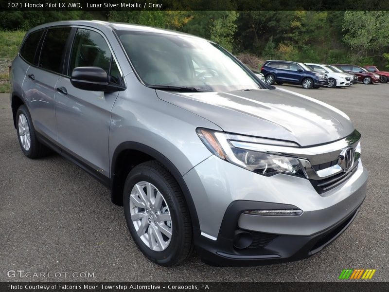 Front 3/4 View of 2021 Pilot LX AWD