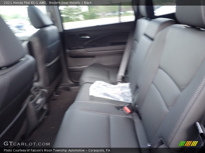 Modern Steel Metallic / Black 2021 Honda Pilot EX-L AWD
