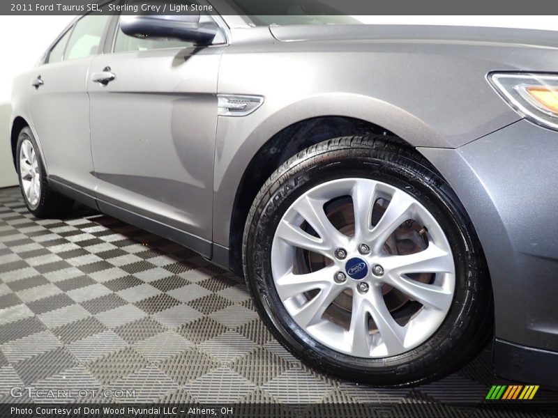 Sterling Grey / Light Stone 2011 Ford Taurus SEL
