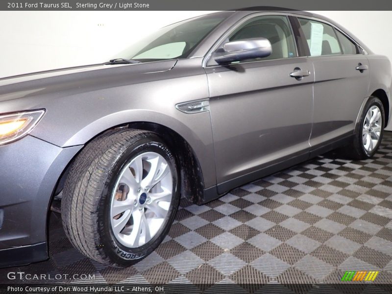 Sterling Grey / Light Stone 2011 Ford Taurus SEL