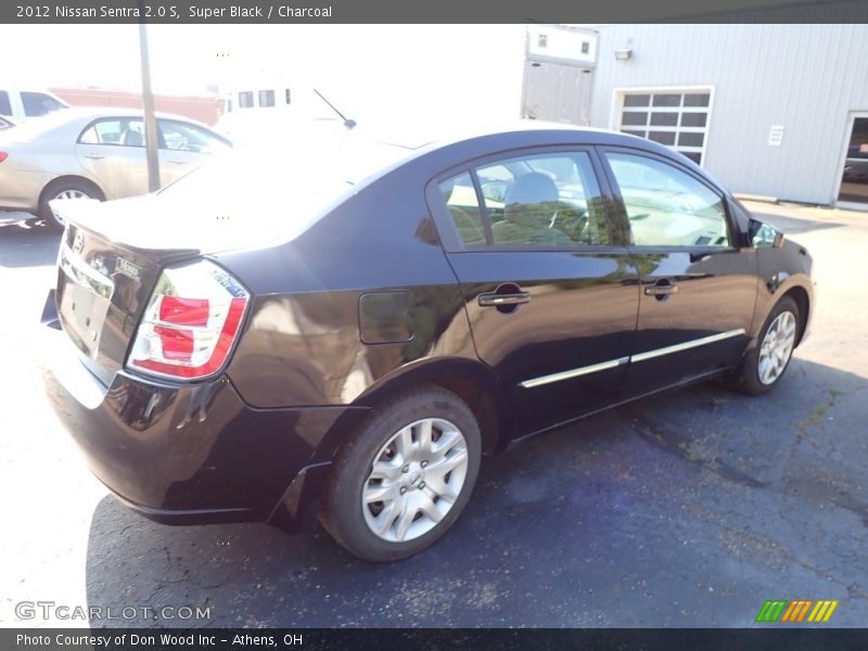 Super Black / Charcoal 2012 Nissan Sentra 2.0 S