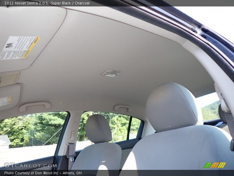 Super Black / Charcoal 2012 Nissan Sentra 2.0 S
