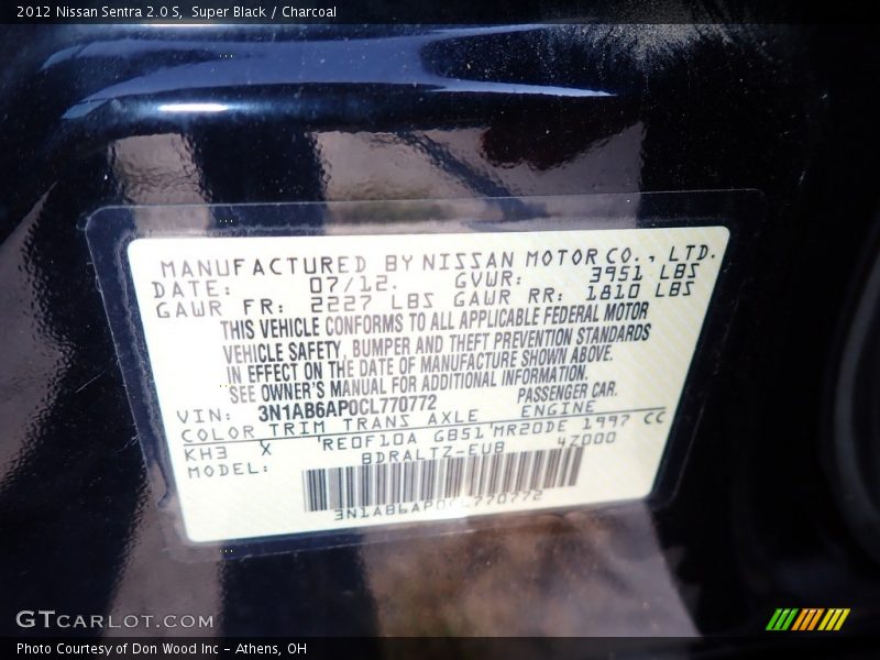 Super Black / Charcoal 2012 Nissan Sentra 2.0 S