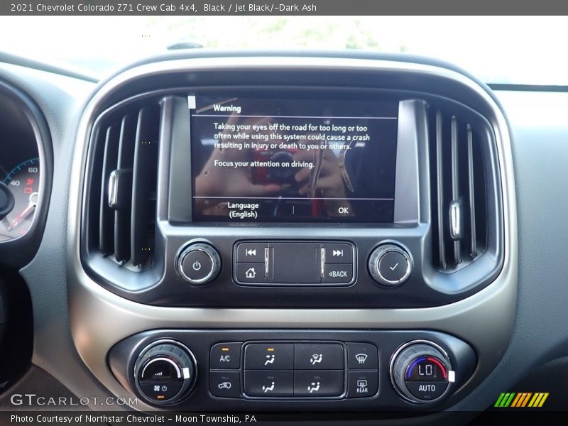 Controls of 2021 Colorado Z71 Crew Cab 4x4