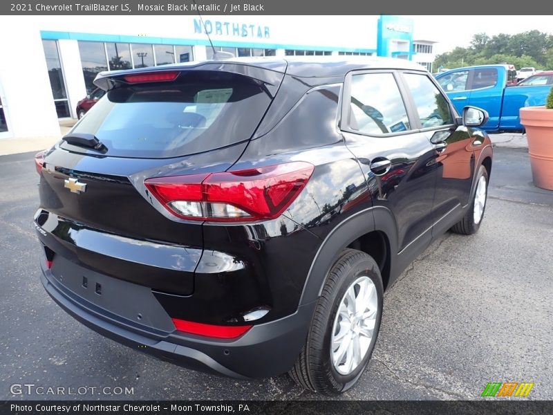 Mosaic Black Metallic / Jet Black 2021 Chevrolet TrailBlazer LS