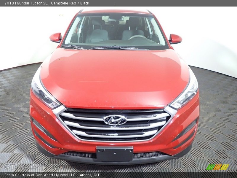 Gemstone Red / Black 2018 Hyundai Tucson SE