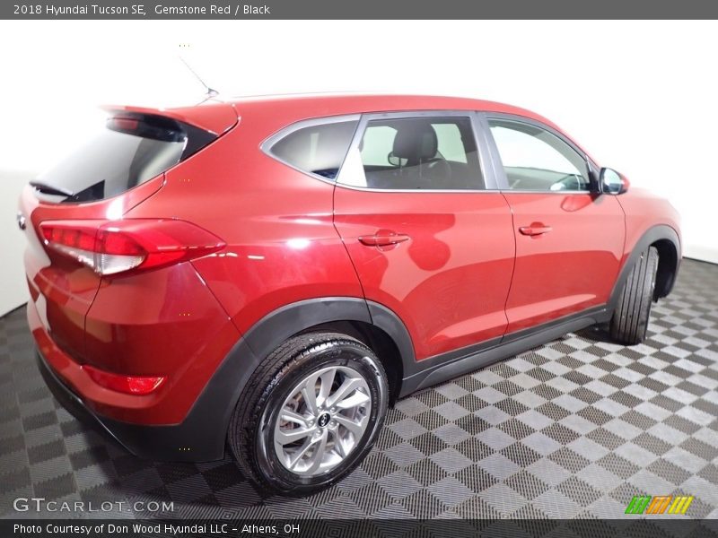 Gemstone Red / Black 2018 Hyundai Tucson SE