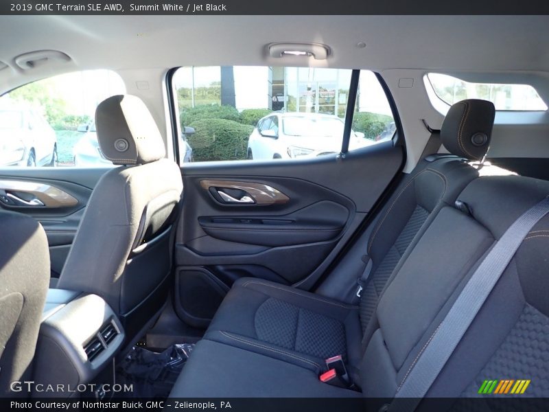 Summit White / Jet Black 2019 GMC Terrain SLE AWD