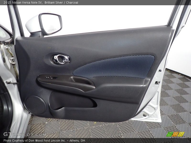 Brilliant Silver / Charcoal 2015 Nissan Versa Note SV
