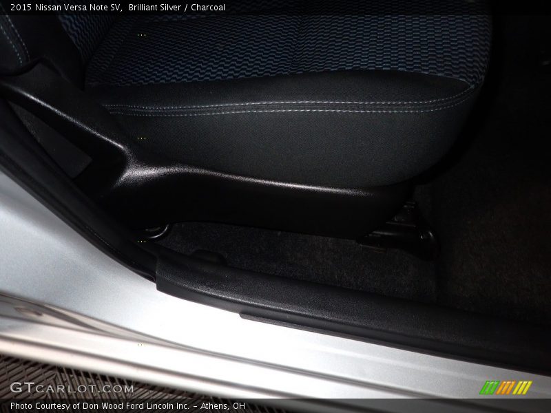 Brilliant Silver / Charcoal 2015 Nissan Versa Note SV