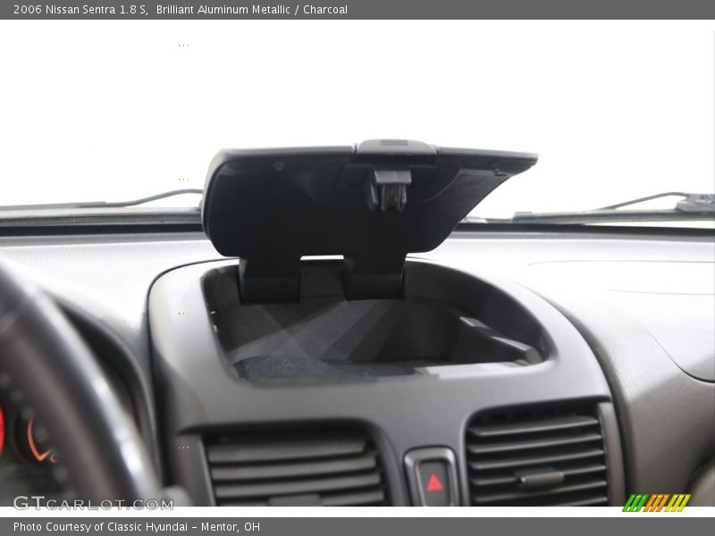 Brilliant Aluminum Metallic / Charcoal 2006 Nissan Sentra 1.8 S