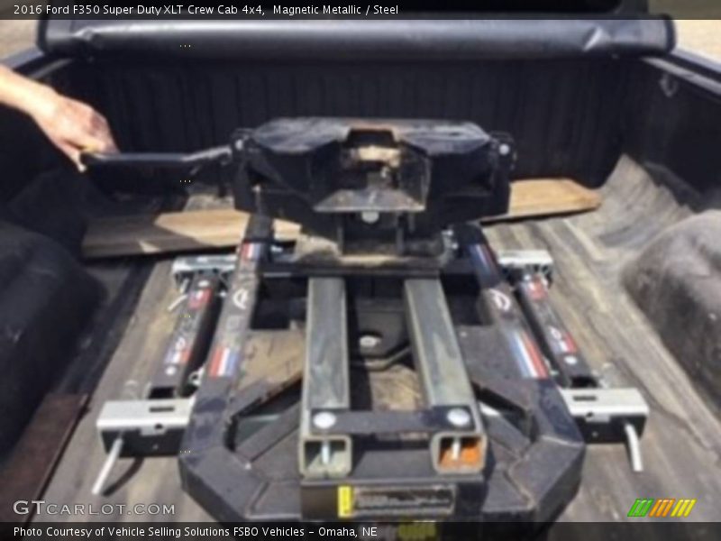 Magnetic Metallic / Steel 2016 Ford F350 Super Duty XLT Crew Cab 4x4
