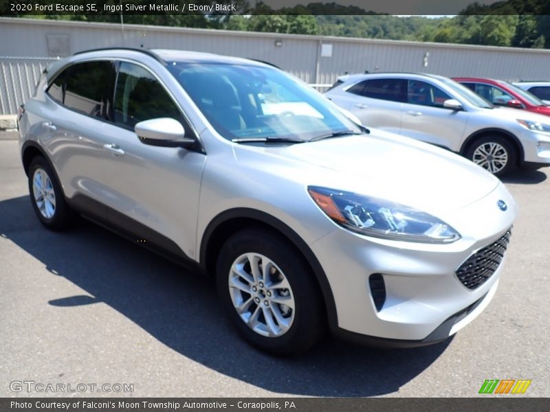 Ingot Silver Metallic / Ebony Black 2020 Ford Escape SE