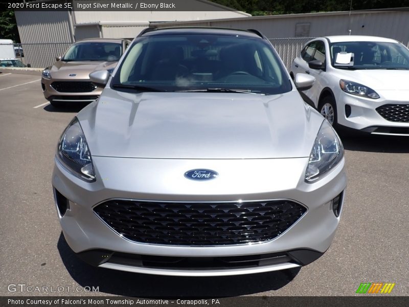 Ingot Silver Metallic / Ebony Black 2020 Ford Escape SE