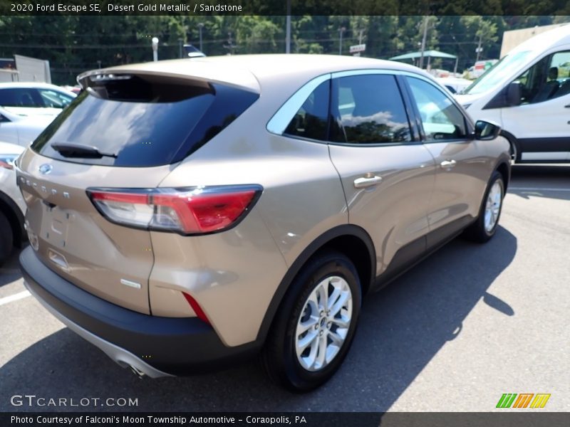 Desert Gold Metallic / Sandstone 2020 Ford Escape SE