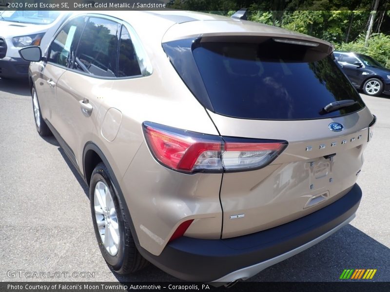 Desert Gold Metallic / Sandstone 2020 Ford Escape SE