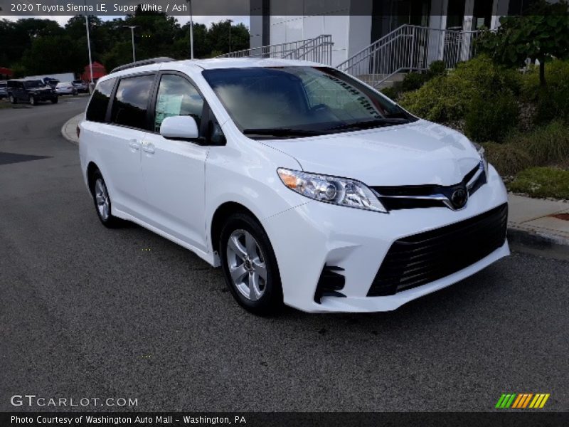 Super White / Ash 2020 Toyota Sienna LE