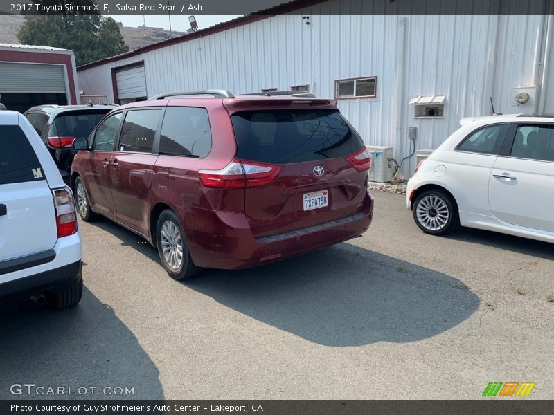 Salsa Red Pearl / Ash 2017 Toyota Sienna XLE