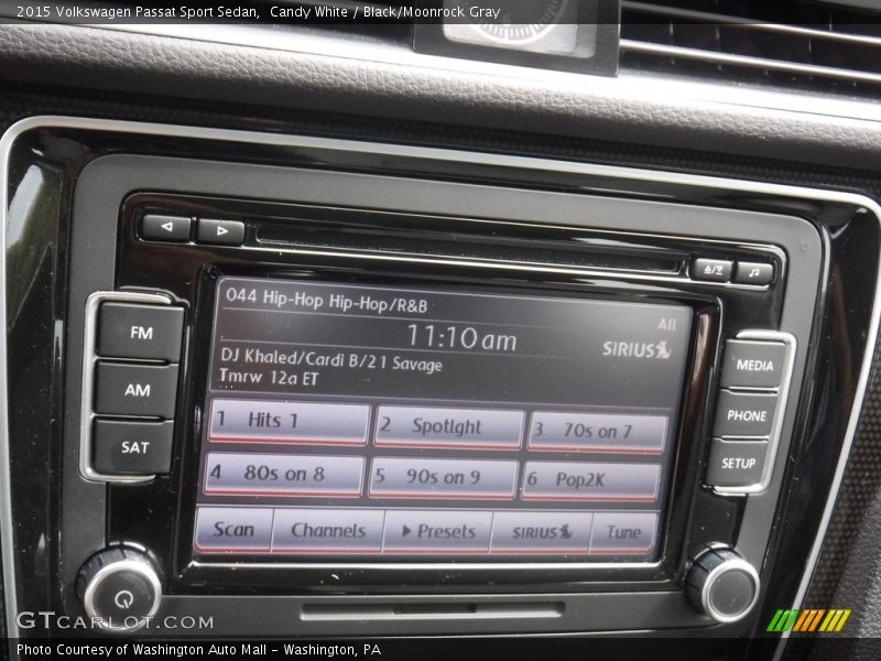 Controls of 2015 Passat Sport Sedan