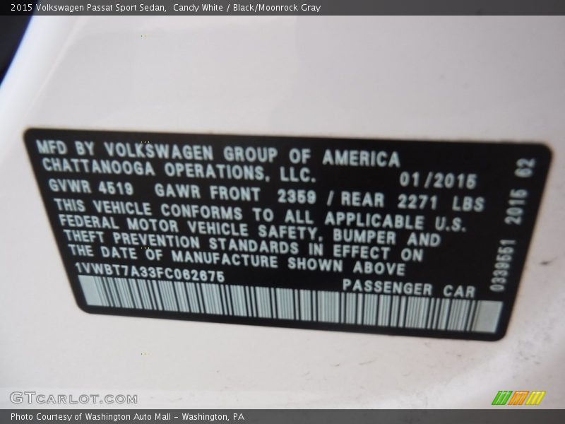 Candy White / Black/Moonrock Gray 2015 Volkswagen Passat Sport Sedan