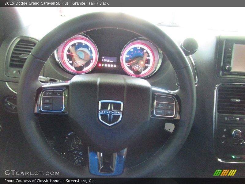 Granite Pearl / Black 2019 Dodge Grand Caravan SE Plus