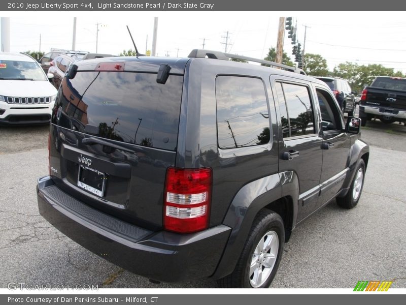 Light Sandstone Pearl / Dark Slate Gray 2010 Jeep Liberty Sport 4x4
