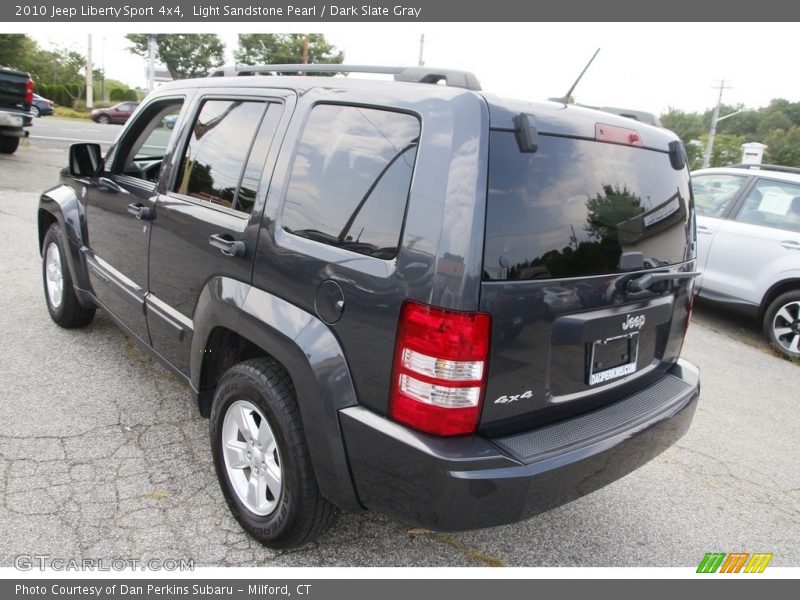 Light Sandstone Pearl / Dark Slate Gray 2010 Jeep Liberty Sport 4x4