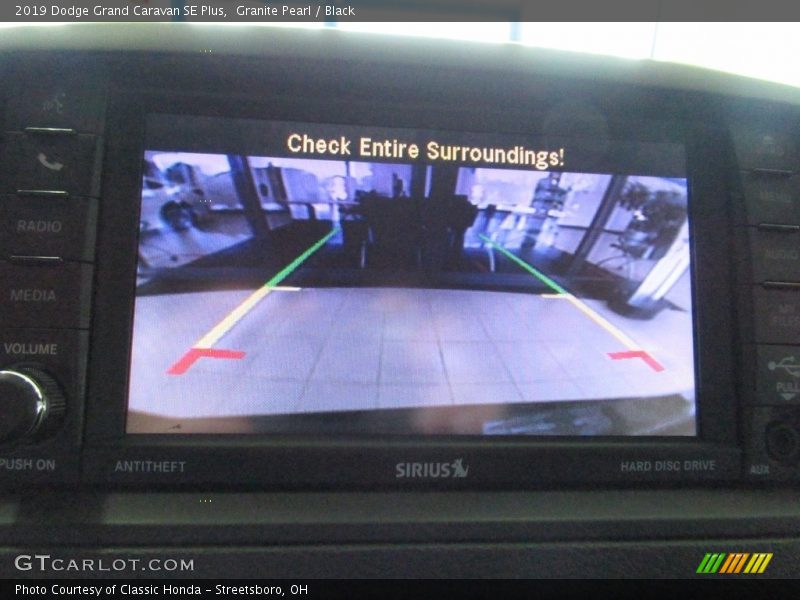 Granite Pearl / Black 2019 Dodge Grand Caravan SE Plus