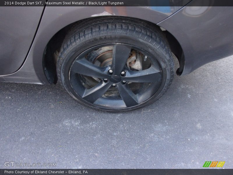Maximum Steel Metallic / Black/Light Tungsten 2014 Dodge Dart SXT