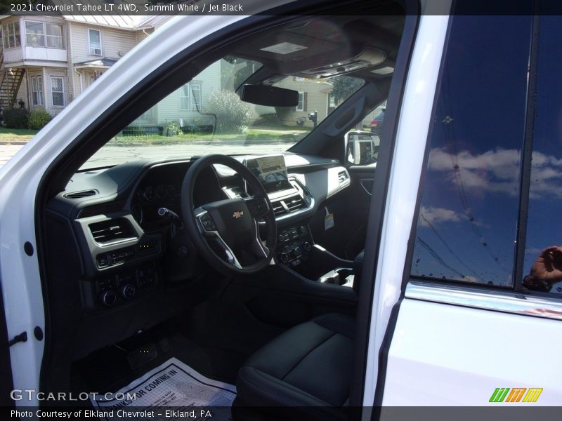 Summit White / Jet Black 2021 Chevrolet Tahoe LT 4WD