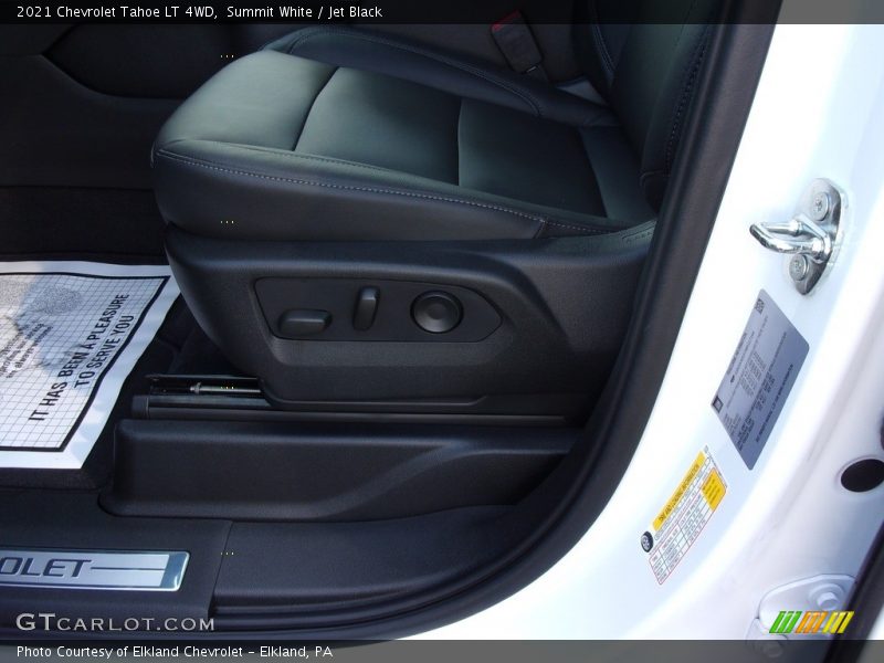 Summit White / Jet Black 2021 Chevrolet Tahoe LT 4WD