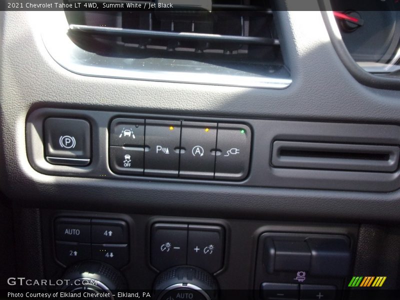 Summit White / Jet Black 2021 Chevrolet Tahoe LT 4WD