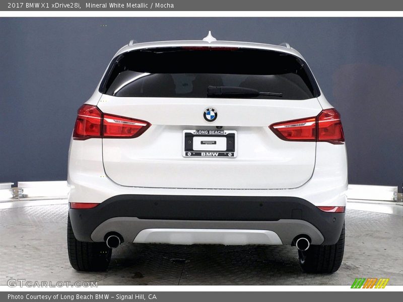 Mineral White Metallic / Mocha 2017 BMW X1 xDrive28i