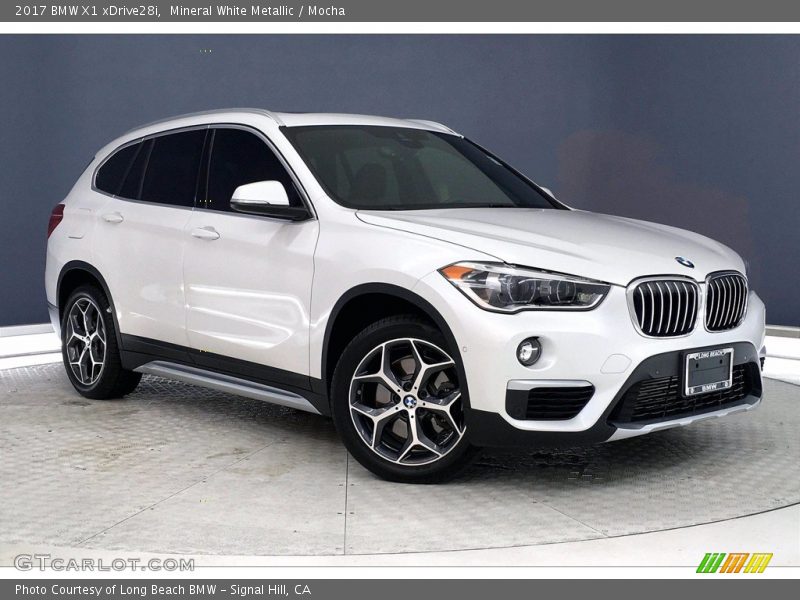 Mineral White Metallic / Mocha 2017 BMW X1 xDrive28i
