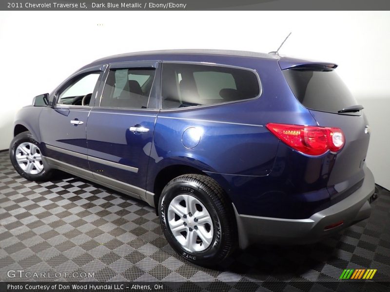 Dark Blue Metallic / Ebony/Ebony 2011 Chevrolet Traverse LS
