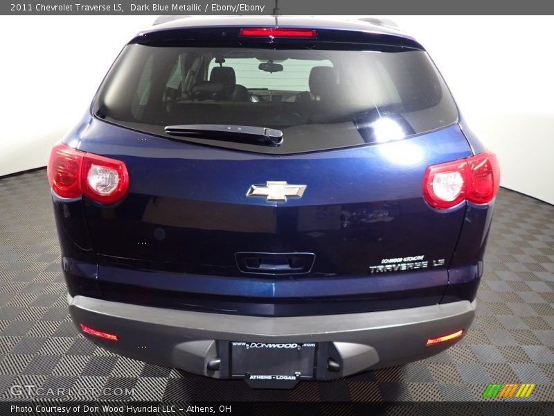 Dark Blue Metallic / Ebony/Ebony 2011 Chevrolet Traverse LS