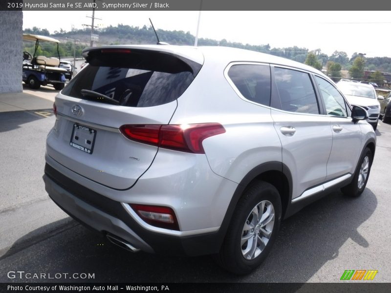 Symphony Silver / Black 2019 Hyundai Santa Fe SE AWD