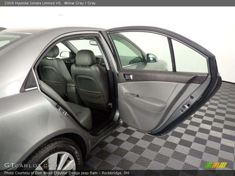 Willow Gray / Gray 2009 Hyundai Sonata Limited V6