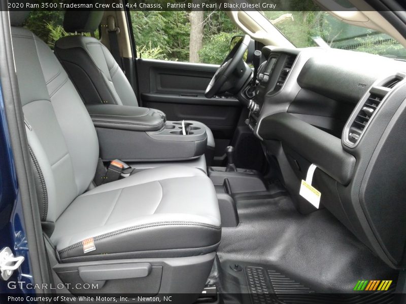 Patriot Blue Pearl / Black/Diesel Gray 2020 Ram 3500 Tradesman Crew Cab 4x4 Chassis