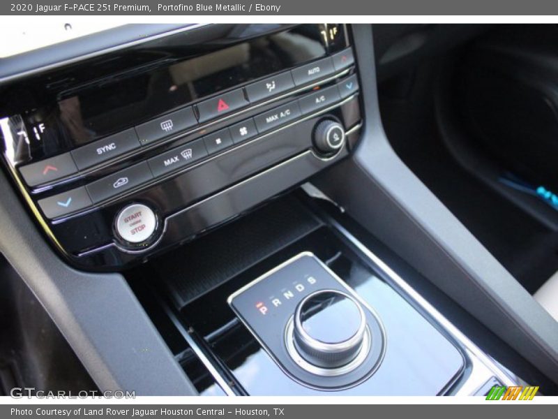 Portofino Blue Metallic / Ebony 2020 Jaguar F-PACE 25t Premium