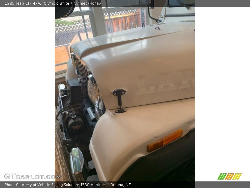 Olympic White / Nutmeg/Honey 1985 Jeep CJ7 4x4