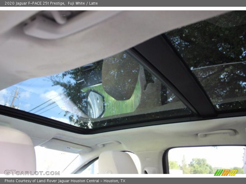 Fuji White / Latte 2020 Jaguar F-PACE 25t Prestige