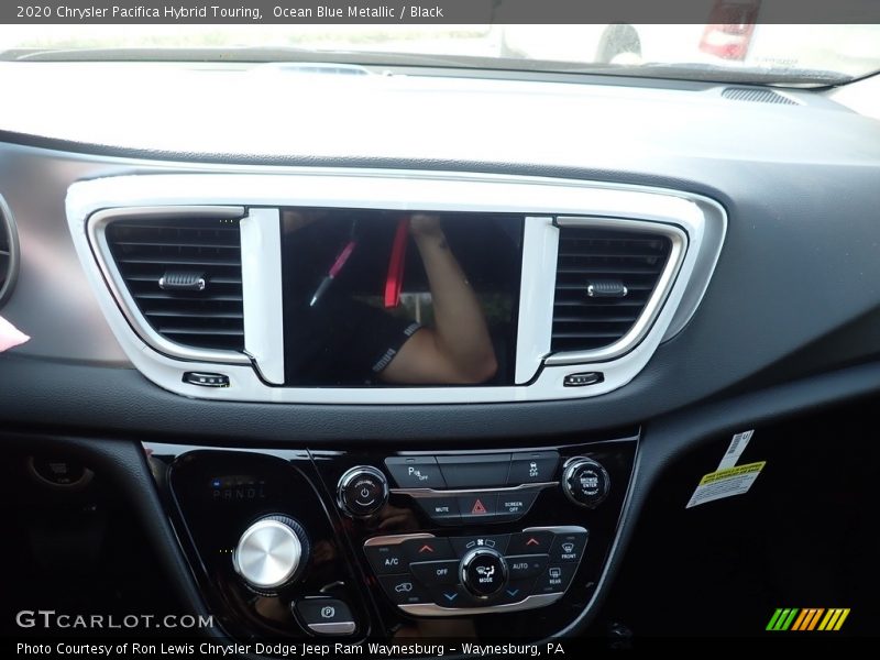 Ocean Blue Metallic / Black 2020 Chrysler Pacifica Hybrid Touring