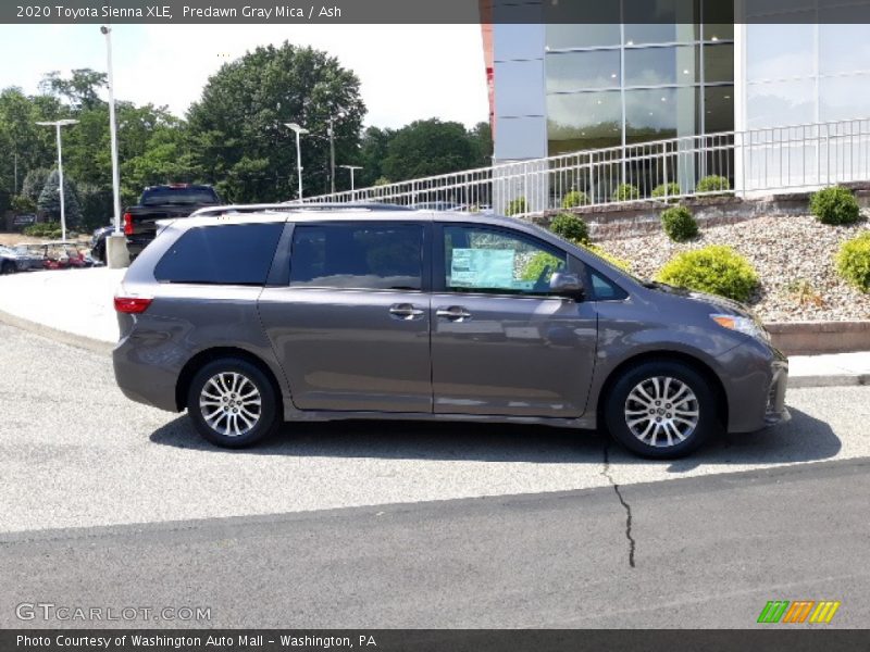 Predawn Gray Mica / Ash 2020 Toyota Sienna XLE