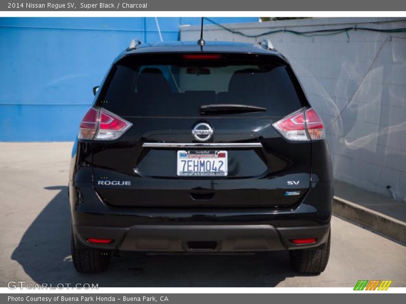 Super Black / Charcoal 2014 Nissan Rogue SV