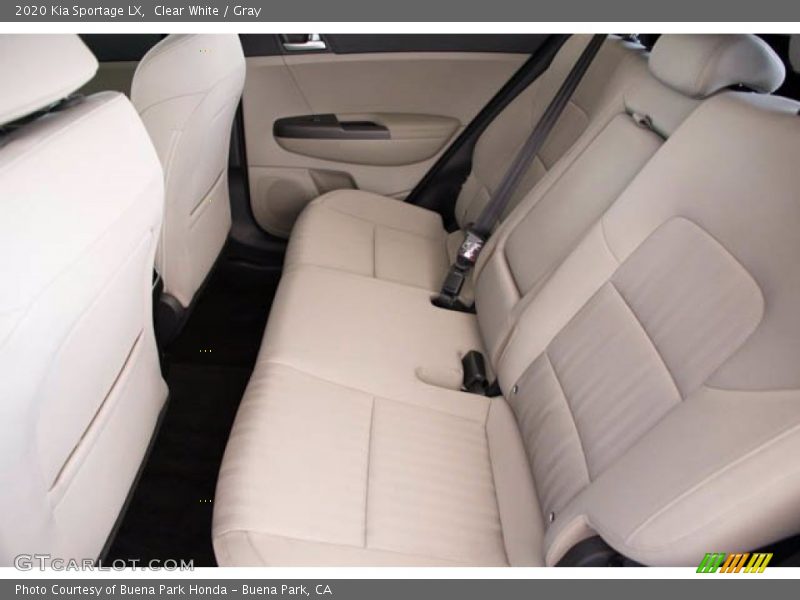 Clear White / Gray 2020 Kia Sportage LX