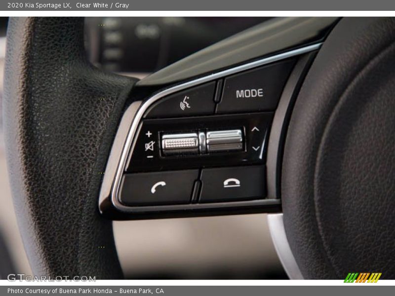 Clear White / Gray 2020 Kia Sportage LX