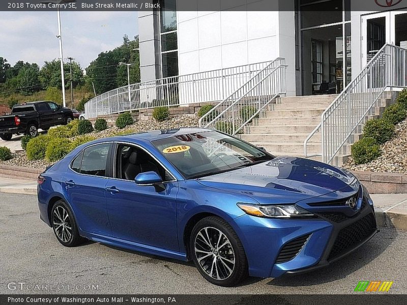 Blue Streak Metallic / Black 2018 Toyota Camry SE