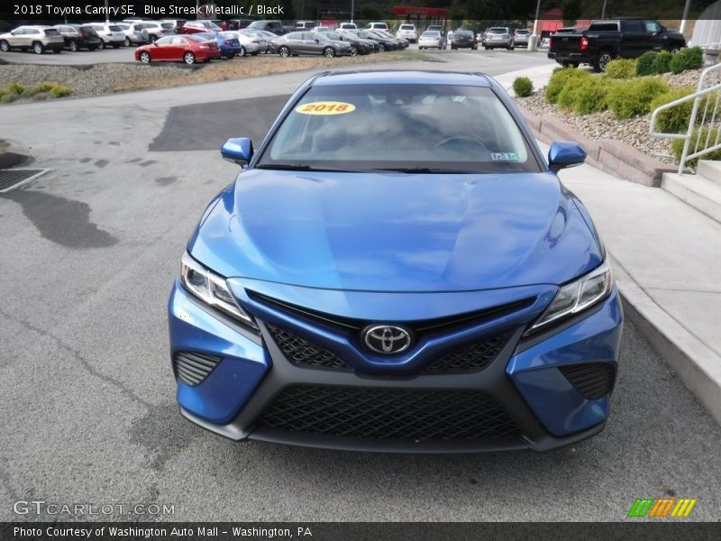 Blue Streak Metallic / Black 2018 Toyota Camry SE