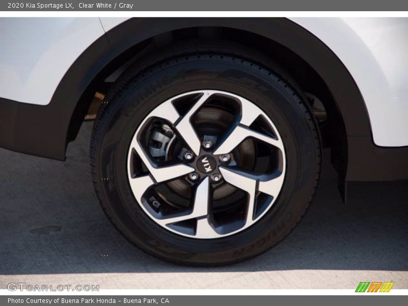 Clear White / Gray 2020 Kia Sportage LX